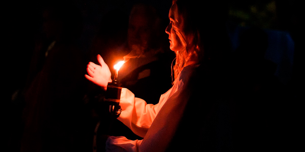 Традиции святок: время гадать на суженого