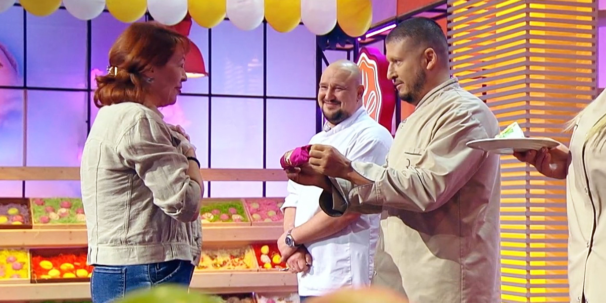 Клубничка для Рената Агзамова: жительница Владимира о съемках шоу «Кондитер»