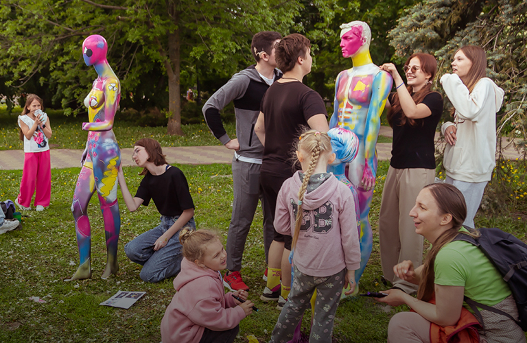 От росписи манекенов до блюд из литературных произведений — как прошел фестиваль гастроарта во Владимире