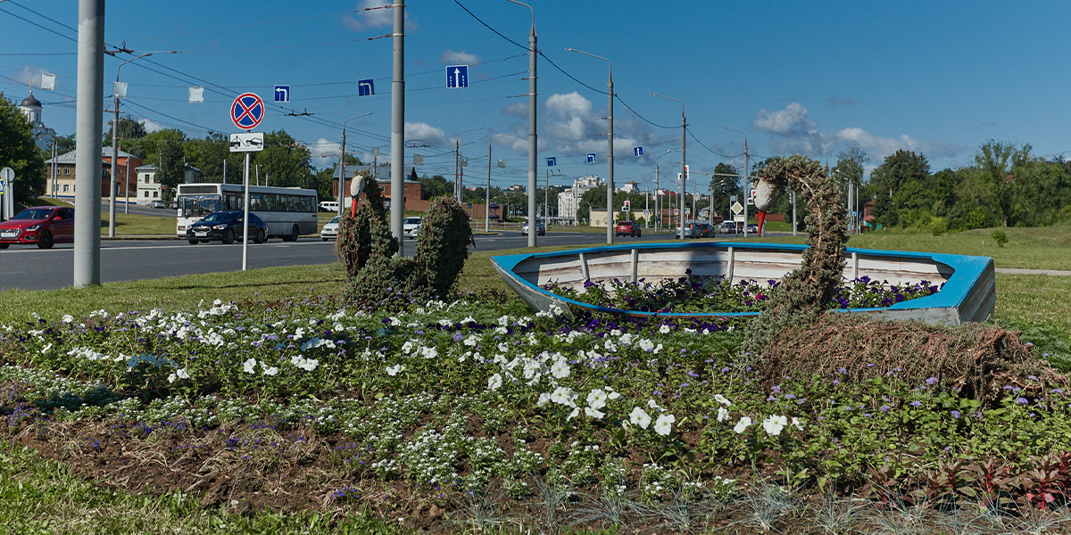 Урбан-новинки во Владимире: юморные, мультяшные и абсурдные