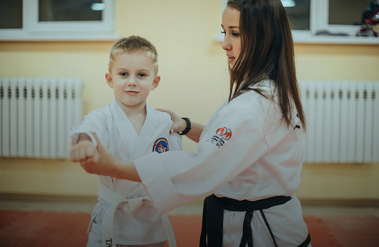 Черный пояс по тхэквондо и женственность: история владимирской спортсменки