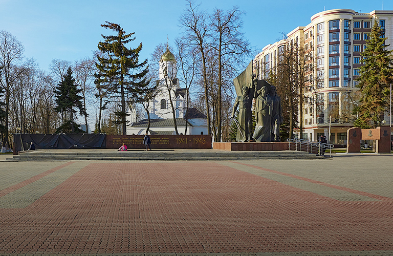 Популярные, уникальные и загадочные: топ самых «праздничных» улиц Владимира