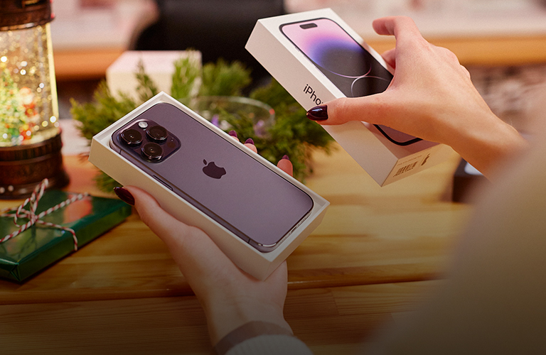 «Яблоку негде упасть», или Где во Владимире покупают iPhone на Новый год?