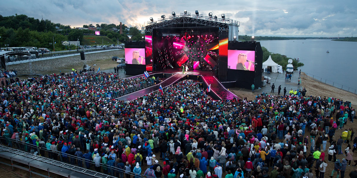 Еще больше звезд! В Муроме споют Зара и Александр Малинин