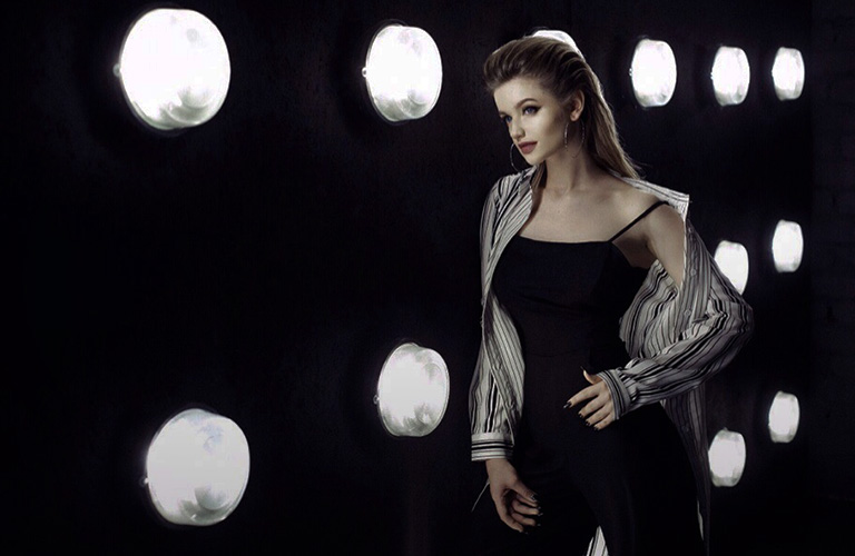 Наша певица представит Россию на берлинском конкурсе MTV