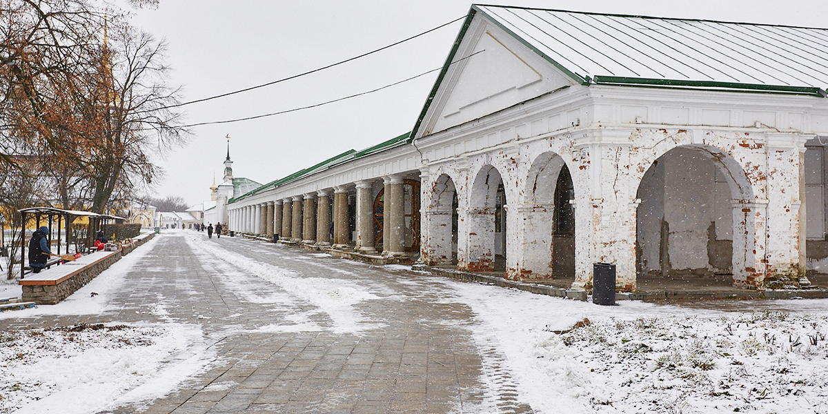 Ремонт дороги на финишной прямой, реконструкция Торговых рядов переносится на 2025-й: итоги тысячелетия Суздаля