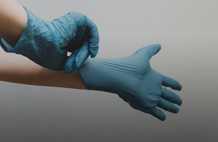 Бывает ли проктологу неловко на приеме и вызывает ли такая работа отвращение?