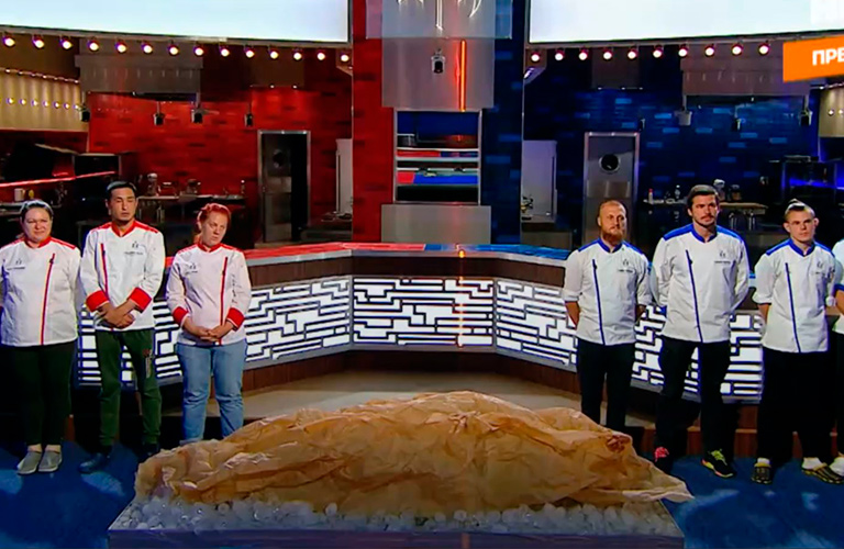 В театре драмы зрителей сделали участниками спектакля-праздника