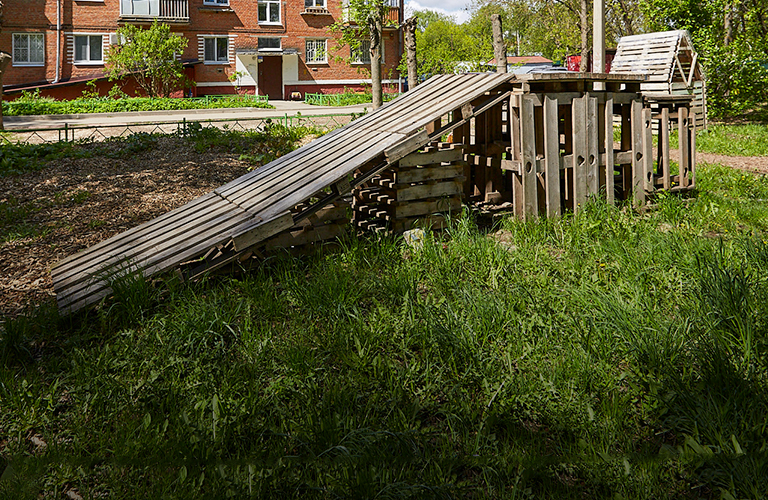 Удивительная урбанистика областного центра: недокрашенный дом и «хай-тек» из блога Ксении Собчак