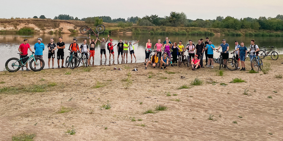 Бегом или на велосипеде: спасаемся от дурных мыслей в компании единомышленников