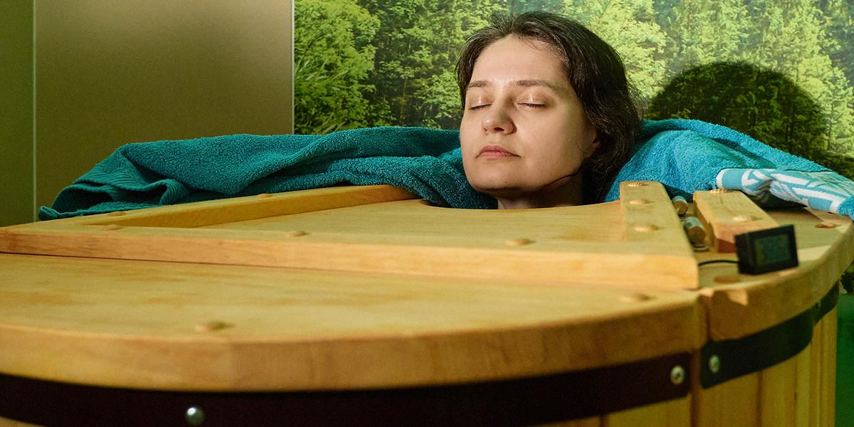 Спа-день глазами журналиста: почему парение в бочке лучше сауны и что такое цветотерапия?