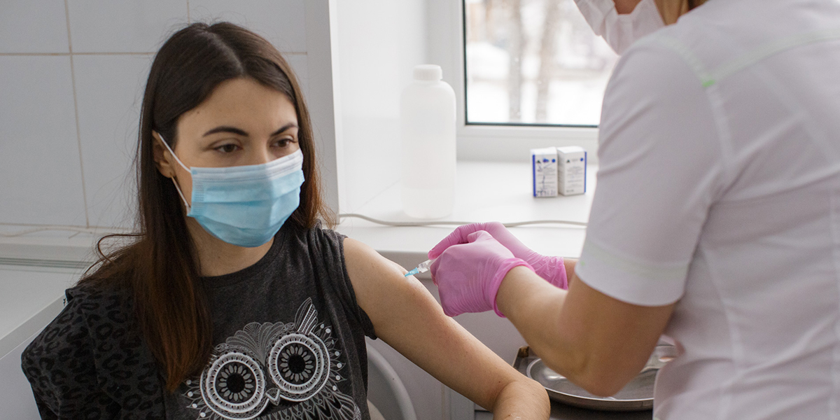 Личный опыт: «Как катком проехали»- действие вакцины «Спутник V»