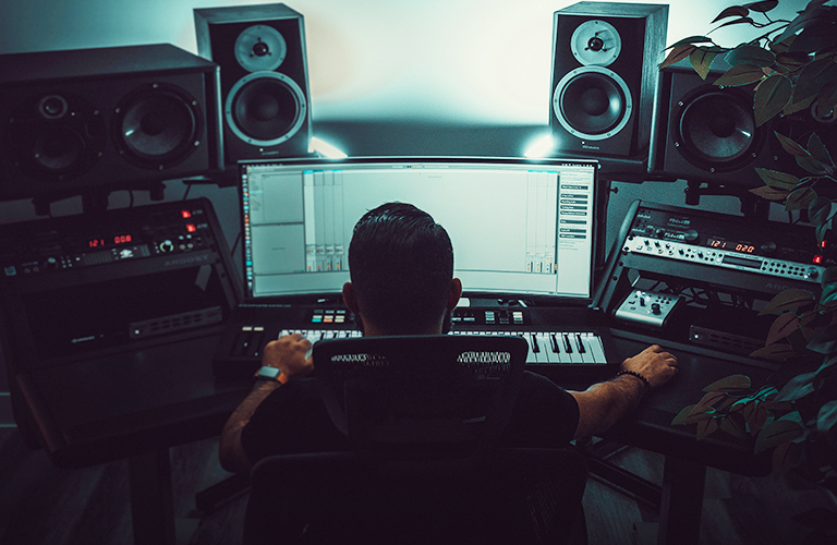 Карантинный саунд, или Туториал по созданию электронной музыки на дому