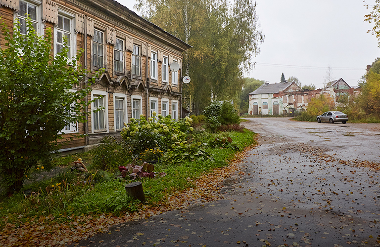 «Факел революции»: экскурсия по территории декстринового завода-усадьбы в Лучках