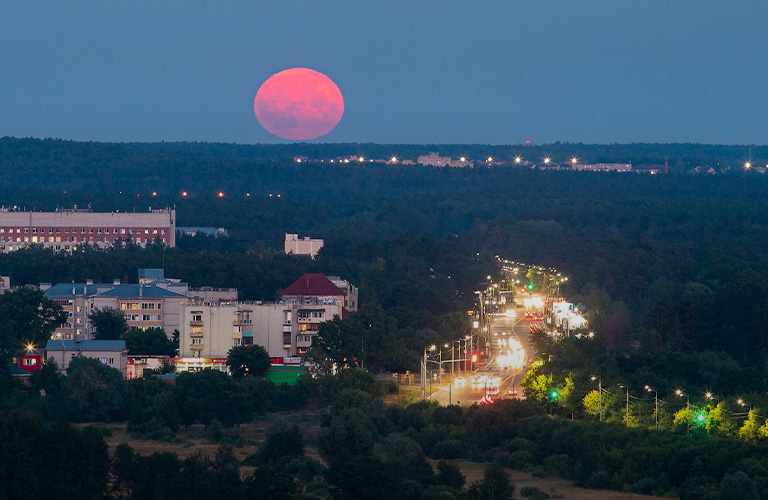 Владимирцы запечатлели самое эпичное суперлуние 2022 года