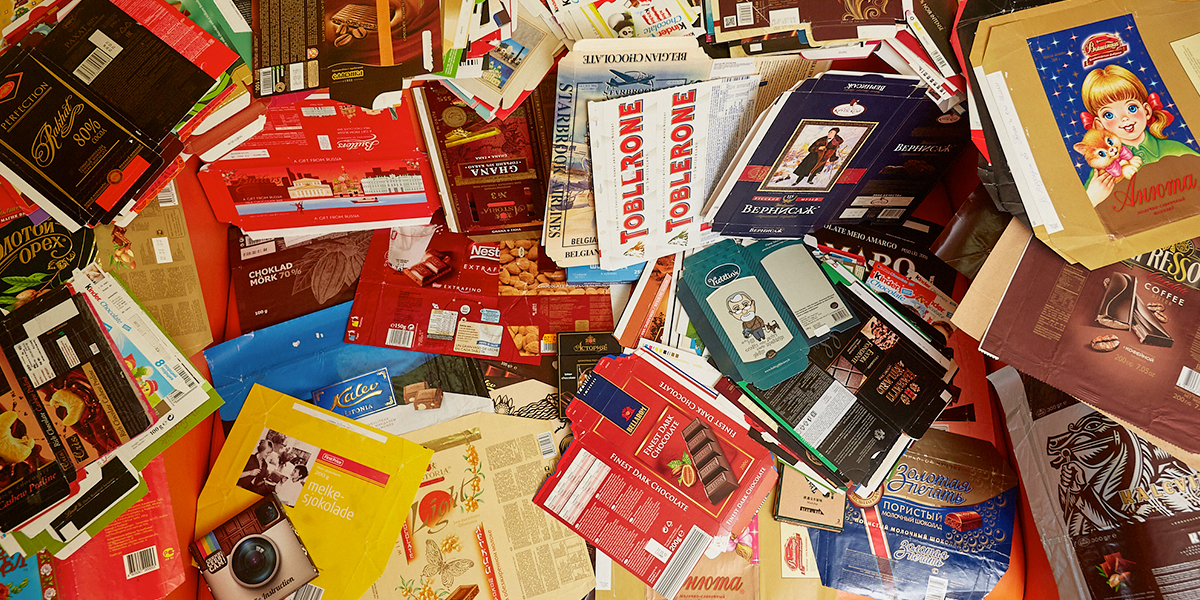 Сладкая жизнь владимирского сакулумиста: Олеся Дрозд собрала более 15 тысяч шоколадных оберток