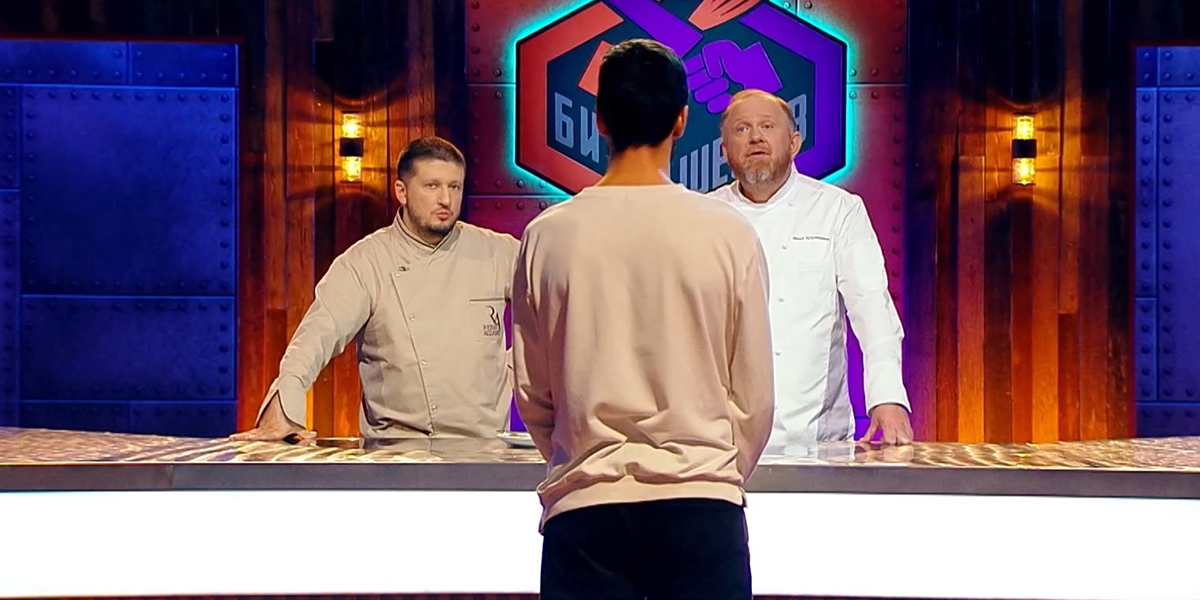 Повар из Александрова покорил Рената Агзамова и Константина Ивлева блинчиками, но погорел на колбасе