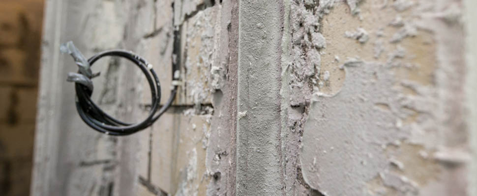 "Ремонт за 300". Штукатурить или обшивать?