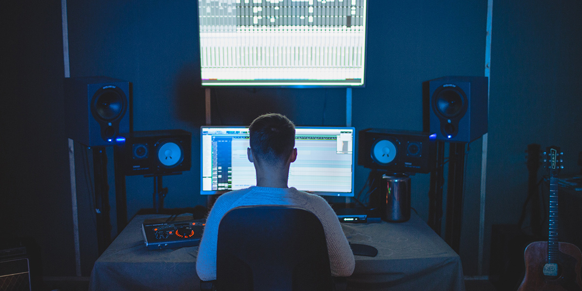 Особенности владимирской звукозаписи: от чужих аранжировок до хитов «Рекорд Оркестра»