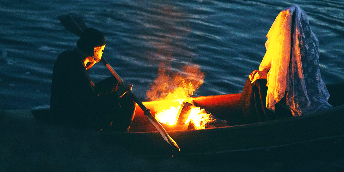 Легенды, колдуны и ретро-автомобили: спектакль-экскурсия с колоритным гидом Суздаля