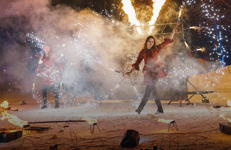 В отеле «Горячие ключи» состоится первое в Суздале огненное масленичное шоу. Будет жарко!