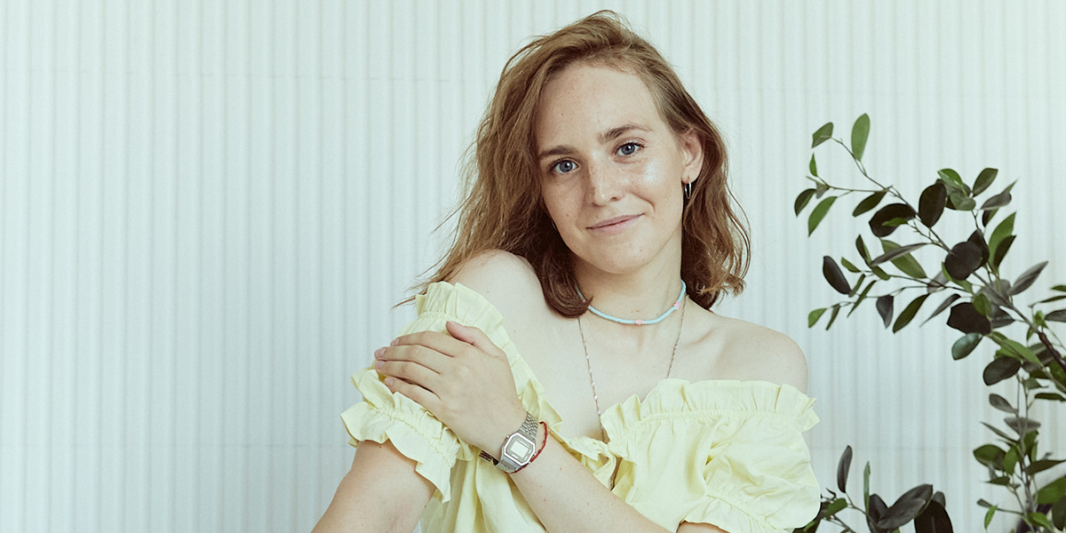 От трендов к осознанным аутфитам: Юлия Митина о поиске собственного стиля