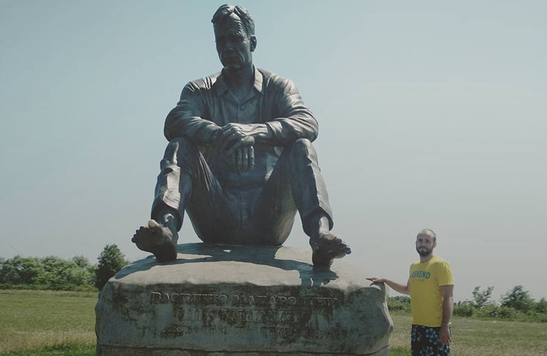 Владимирский боксер вернулся из путешествия автостопом на Алтай