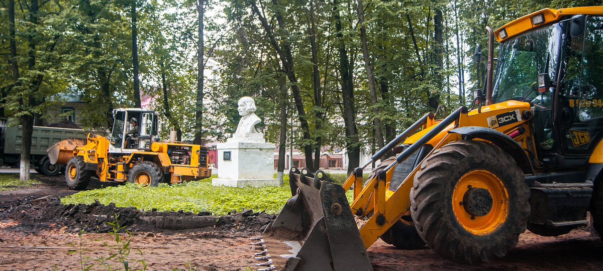 Гоголевский сквер облагородят, а дорогу рядом сузят для парковки