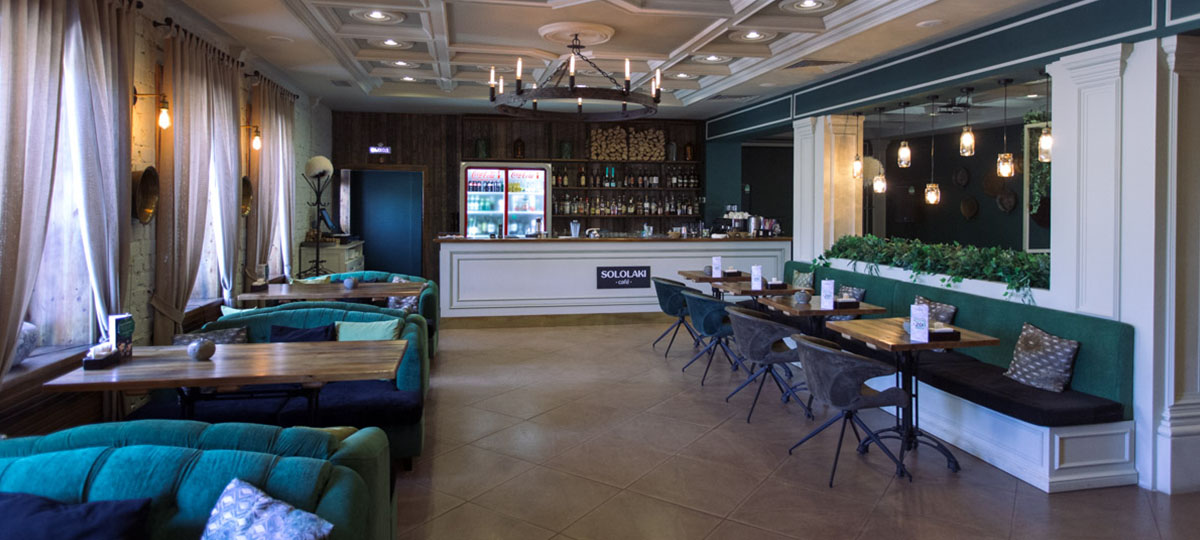 «Сололаки кафе» - часть Тбилиси в центре древнего Владимира