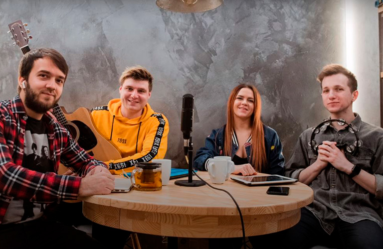 «Кухня-live»: ламповые стримы владимирских селебрити