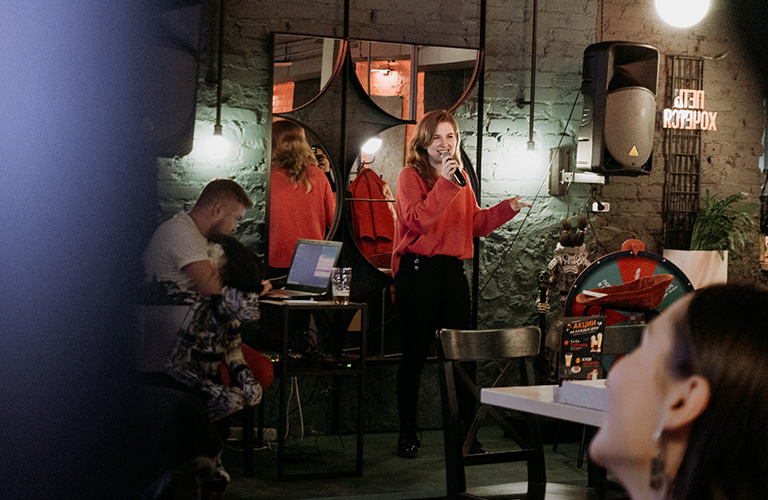 Первый женский открытый микрофон во Владимире: жиза or not жиза?