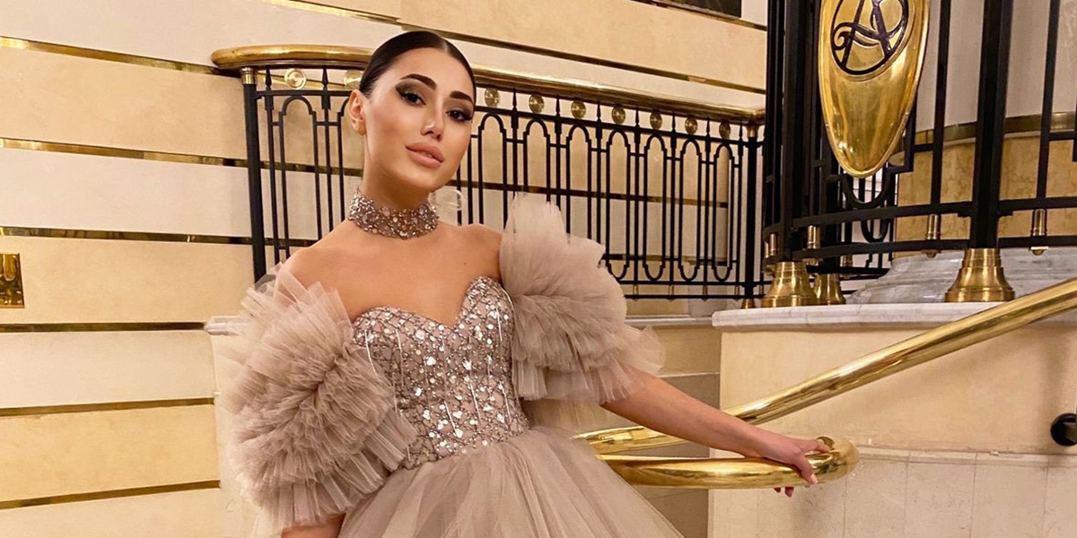 Грация и изящество. Гюлю Захидли из Владимира произвела фурор на Neva Fashion Week