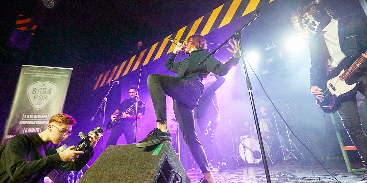 Даже пластик на барабанах не выдержал! Самые экстремальные моменты полуфинала «ВладРок’2022»