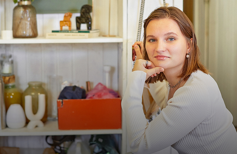 Пакет с пакетами в прошлом! Расхламляем старый дом вместе с владимирским блогером