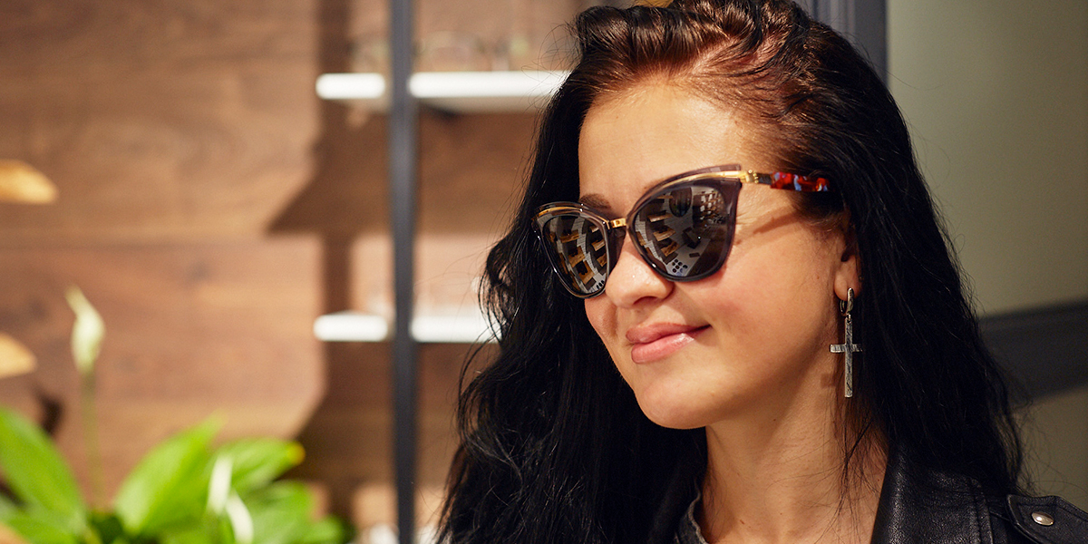 Составляем оптический гардероб: как правильно подобрать очки для стильных образов