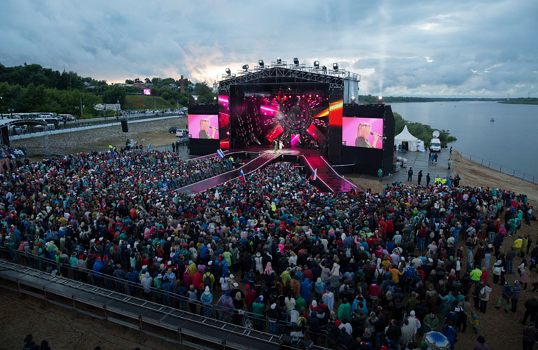 Еще больше звезд! В Муроме споют Зара и Александр Малинин