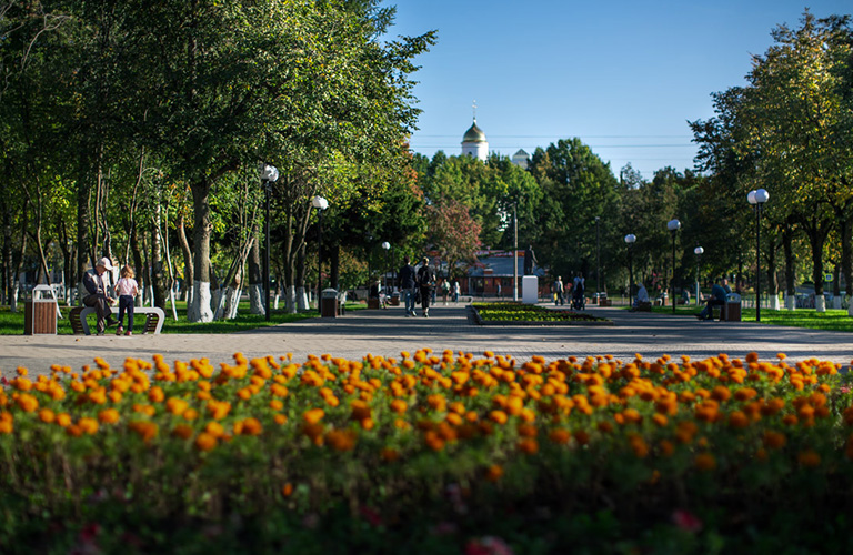 Как по нотам или сфальшивили? Горожане обсуждают сквер на Чайковского