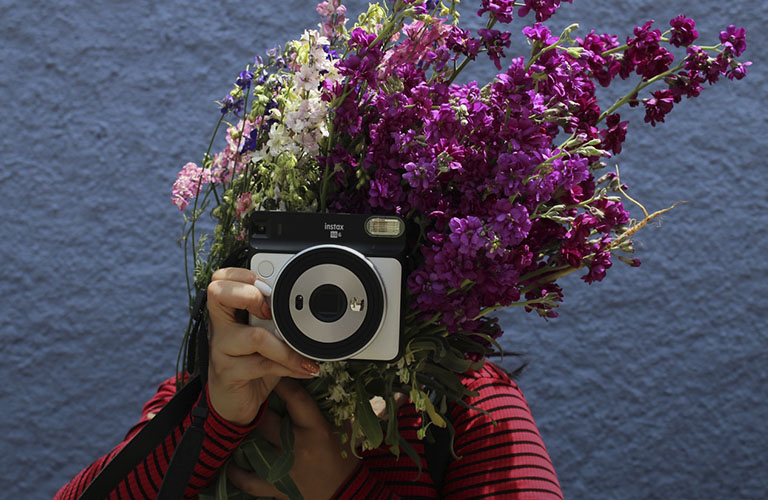 Цветущие сады и рукоделие: домашние будни владимирской фэшн-индустрии