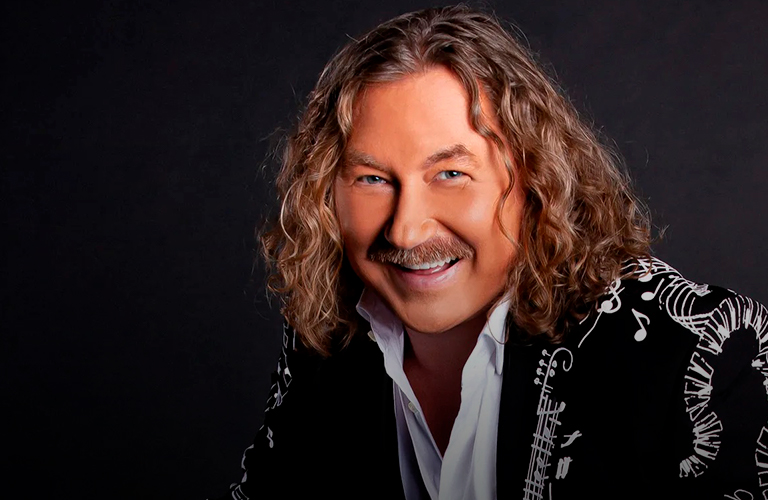 У него на это «Пять причин»: во Владимире пройдет концерт Игоря Николаева