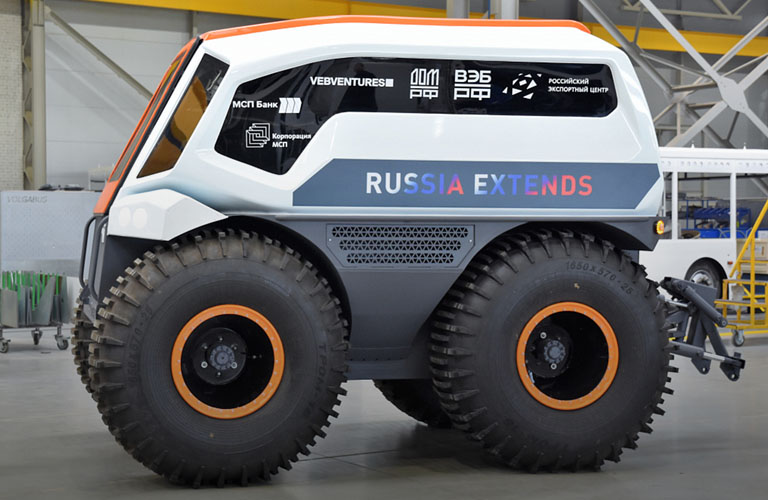 По снегу, льду и воде! Во Владимире сделали беспилотный вездеход для Арктики