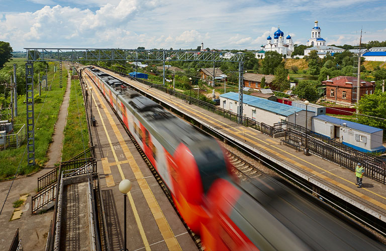 Дорожные новинки: улучшенная «Ласточка», «светофор-ёлка» и брендированные автобусы