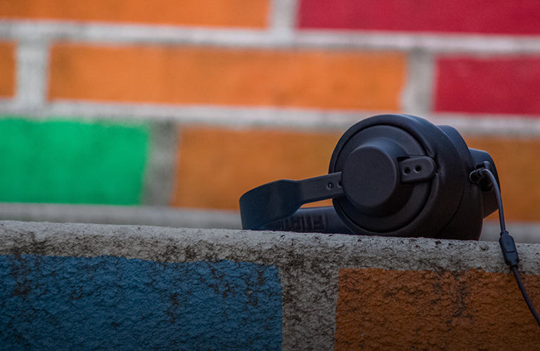 Чистая любовь, электроника и тяжесть в мартовских релизах владимирских музыкантов