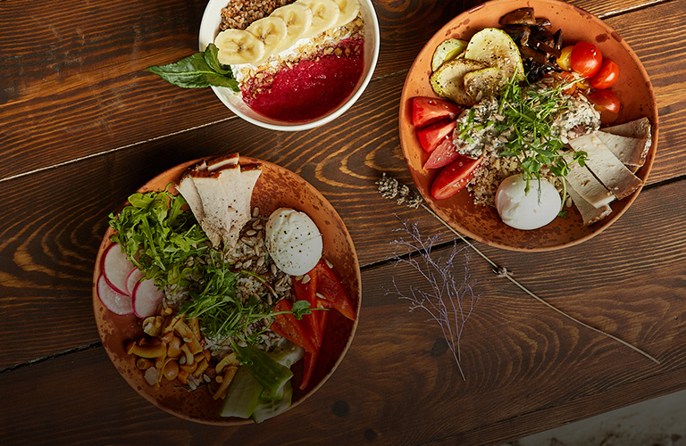 Гастроновинки «РестоДня»: золотое варенье, швейцарские рёшти, завтрак от Будды