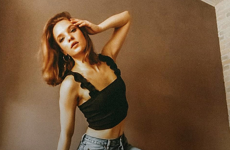 Новый тренд во Владимире: удаленные фотосессии на веб-камеру и смартфон