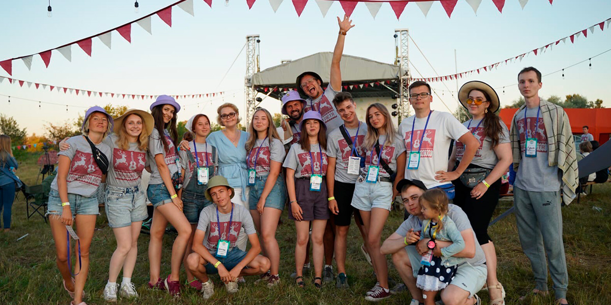 Крутые выходные: «Макушка лета» и первый в этом сезоне открытый кинопоказ