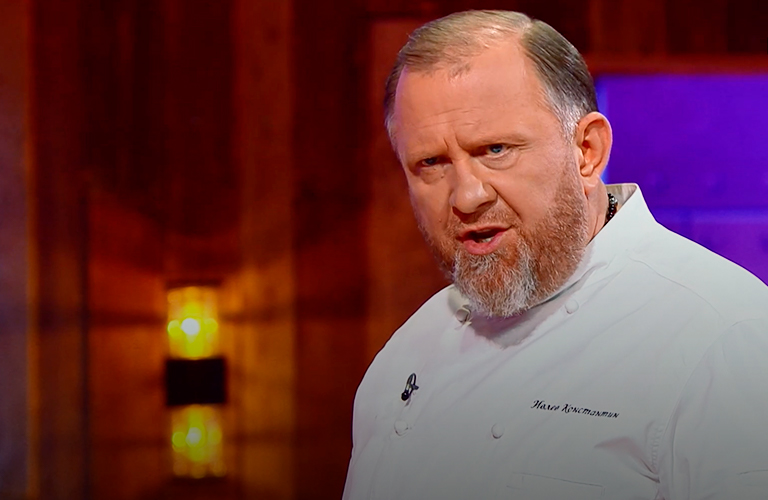 «Предлагаю остановить съемку!» Повар из Кольчугина поразил Ивлева фирменным шашлыком