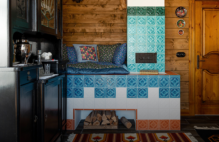 Здесь русский дух! Суздальские усадьбы с изразцовыми печами и дизайнерской мебелью