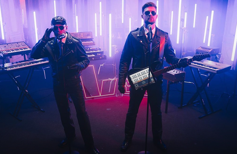 Раскрутка от лейбла Басты и новые песни дуэта Тимофея Копылова и Сергея Мезенцева