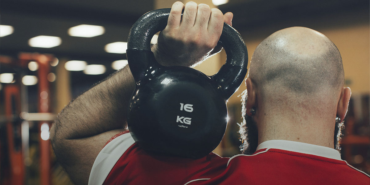 Борьба за права или банальная лень? Дионисис Цакалидис о бодипозитиве