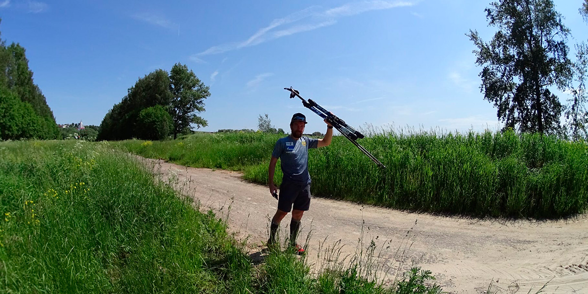 Деревенские приключения известного биатлониста Алексея Слепова